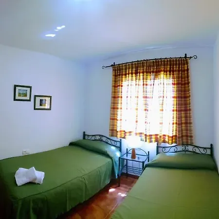 Casa Andrea Nerja Нерха