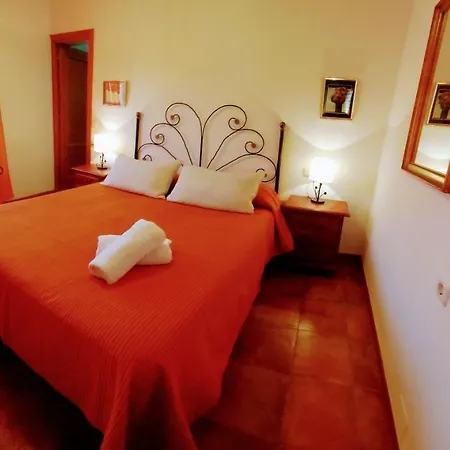 Casa Andrea Nerja Вилла *
