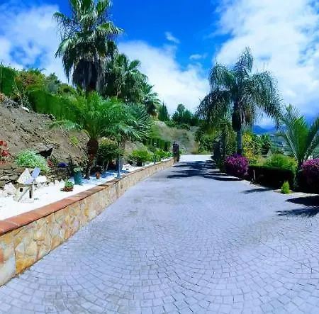 Casa Andrea Nerja Вилла Нерха