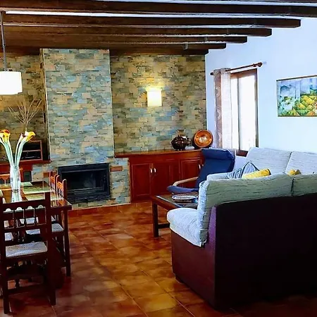 Casa Andrea Nerja Вилла